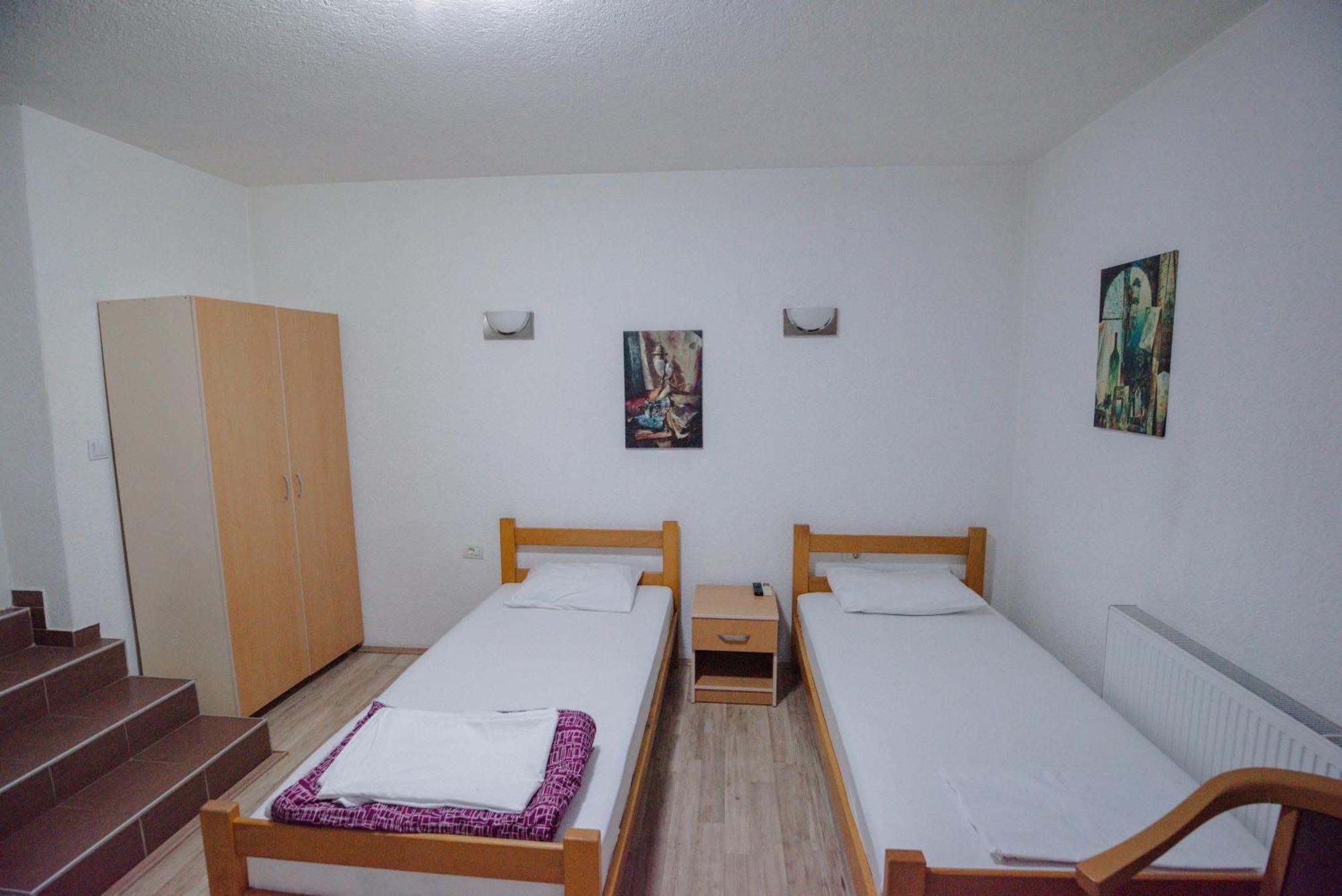Hotel Kiko Bitola Ngoại thất bức ảnh