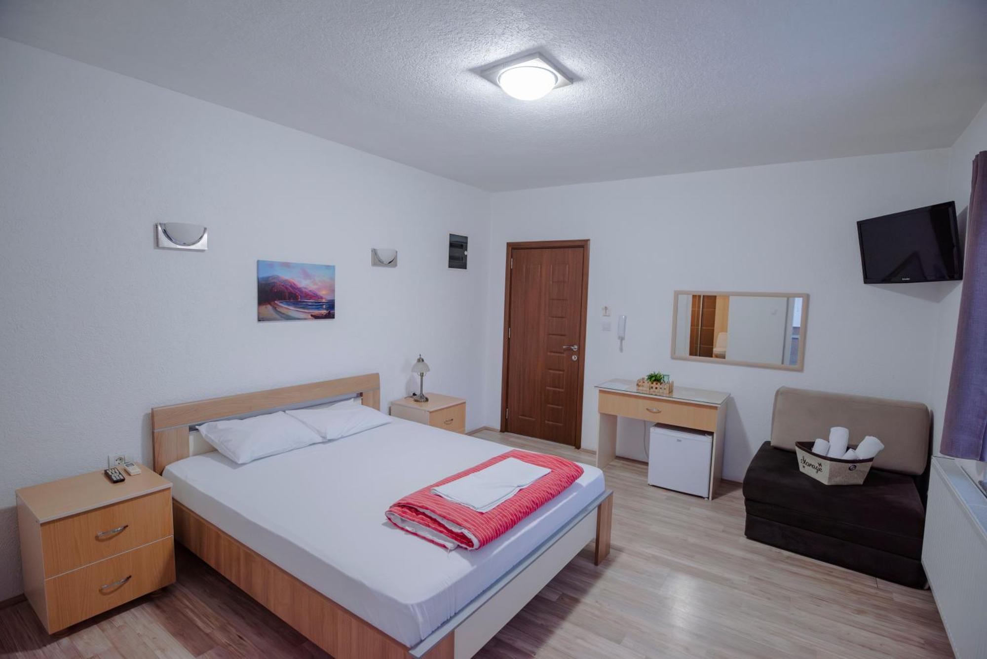 Hotel Kiko Bitola Ngoại thất bức ảnh