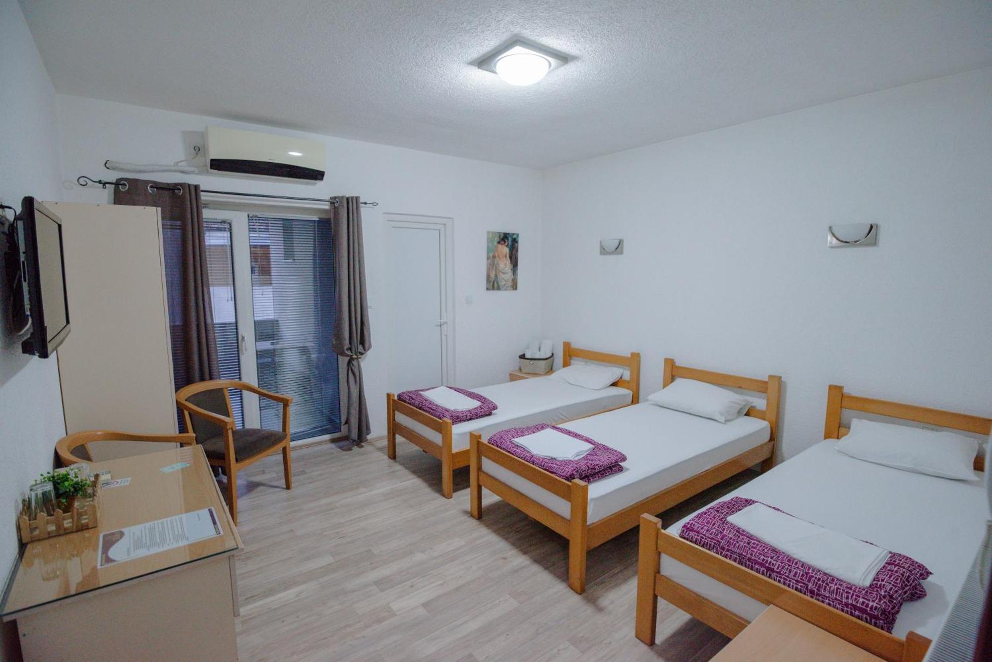 Hotel Kiko Bitola Ngoại thất bức ảnh